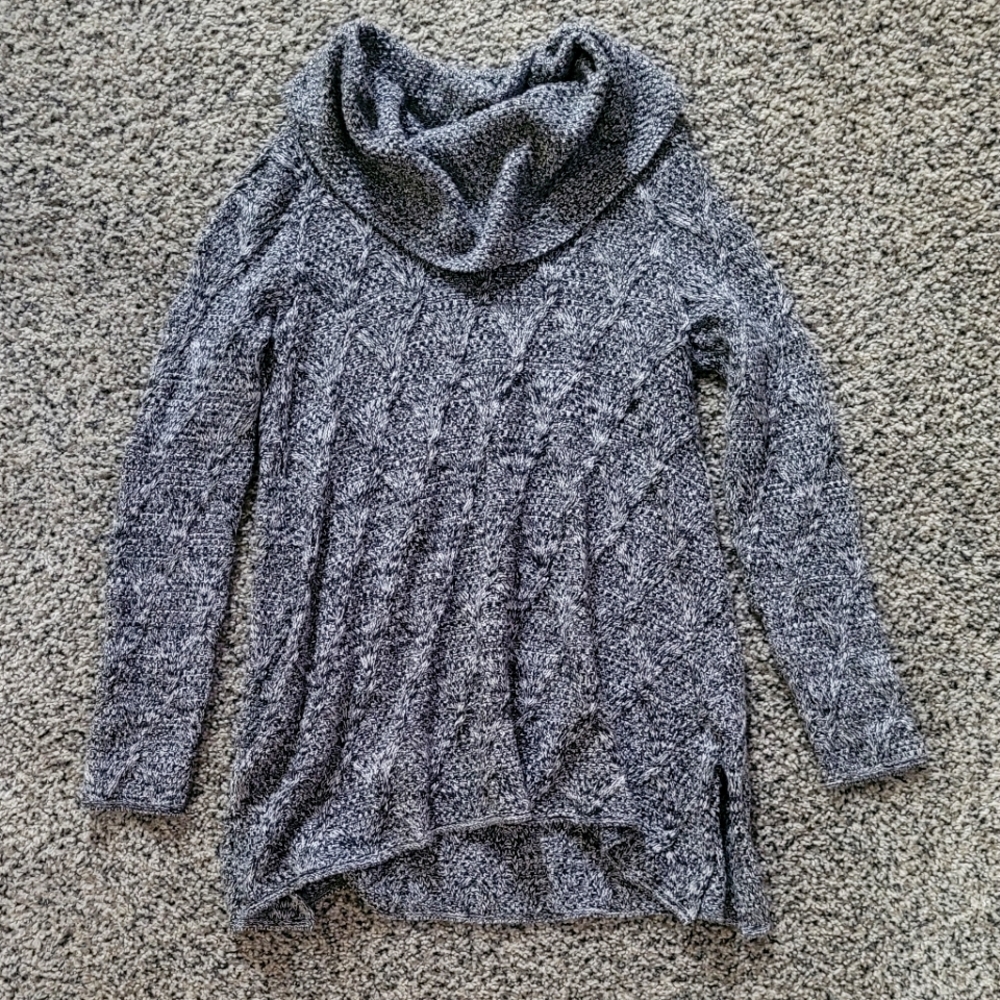 Flowy Turtleneck Tunic Sweater